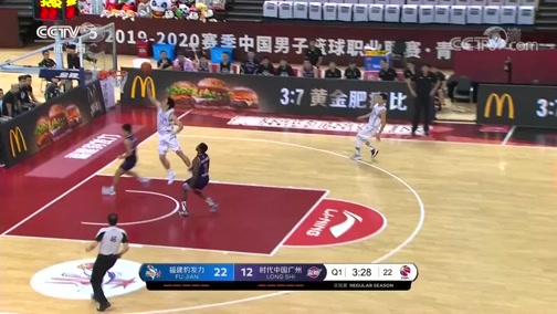 福建男篮战胜四川队,取得胜利 福建男篮战胜四川队,取得胜利