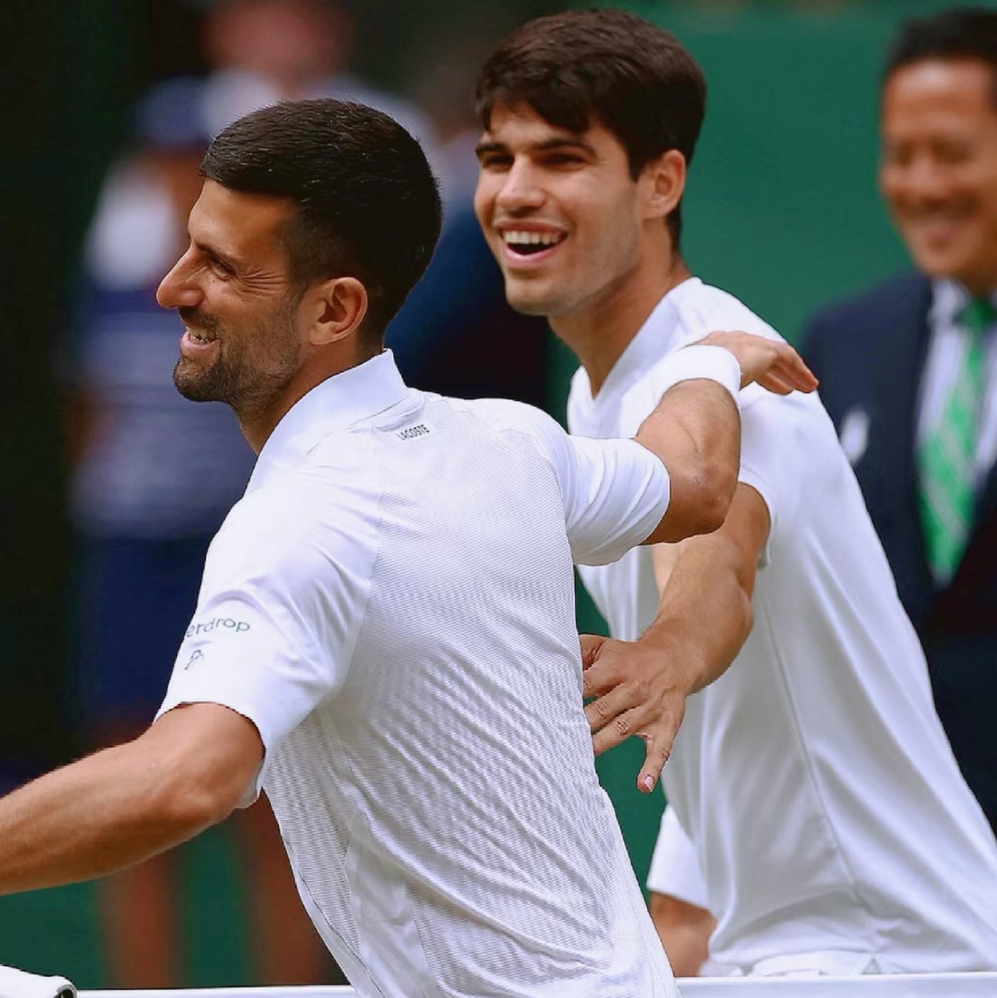 西班牙网球队鏖战意大利网球队,梅德韦杰夫送出助攻的简单介绍 西班牙网球队鏖战意大利网球队,梅德韦杰夫送出助攻的简单介绍